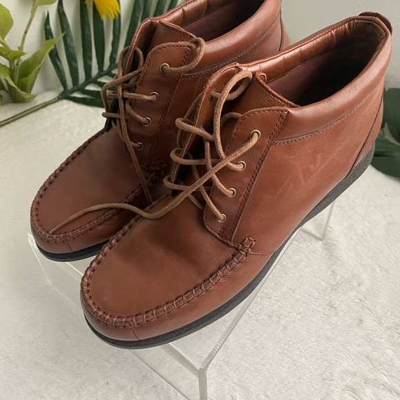 Brown Leather Women\'s Shoes